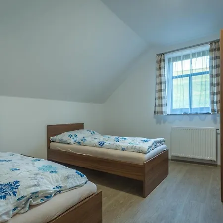 Apartment Nivy Alice A Petra Jandovych Valentova